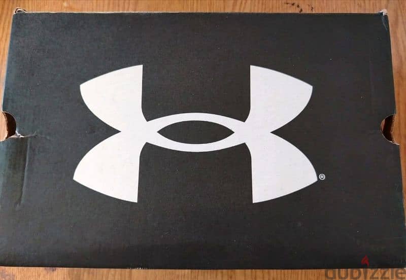 Under Armour running shoes - original from Dubai 8