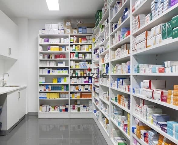 Pharmacy for sale in the Fifth Settlement with a 10% down payment, for sale in installments, next to the Nile International Schools 3