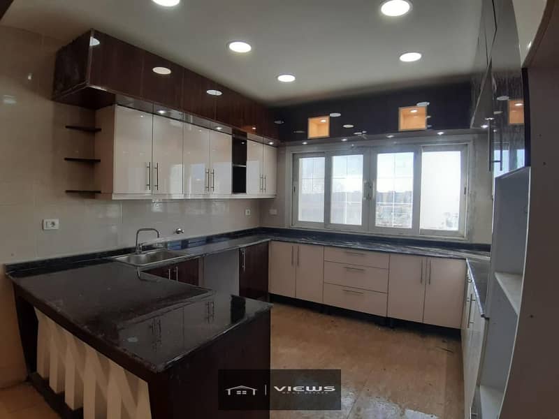 I Villa Roof for rent 300M super lux finishing with kitchen and ACs Mountain view hyde park 8