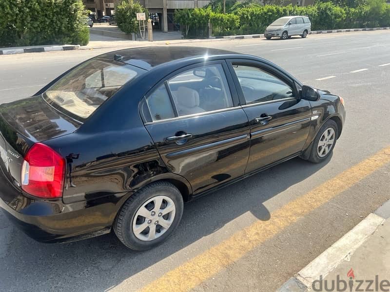 Hyundai Accent 2010 11