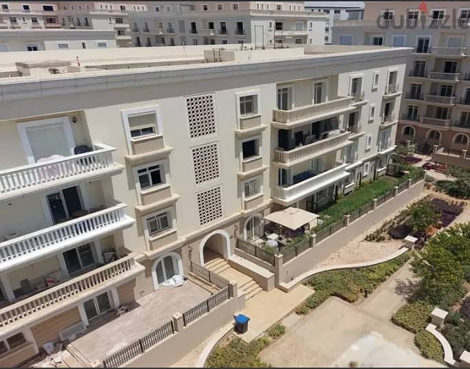 Apartment 3 Bedrooms For sale In HydePark New Cairo 2