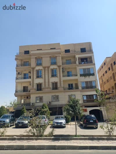 Apartment for immediate delivery for sale in West Arabella, one minute from Arabella Plaza Mall in the Fifth Settlement, for sale