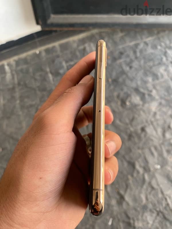 IPhone Xs 1