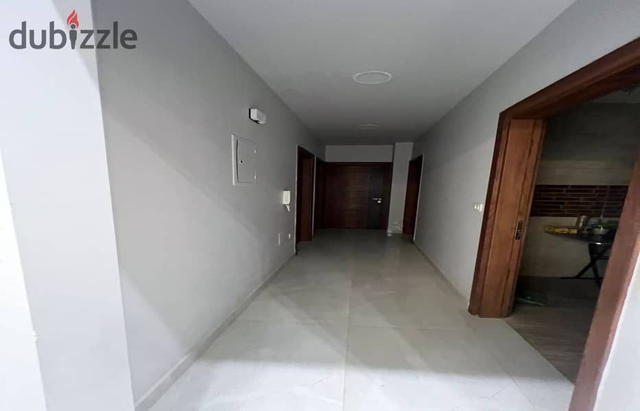 Apartment for sale with garden in Southern Lotus 11