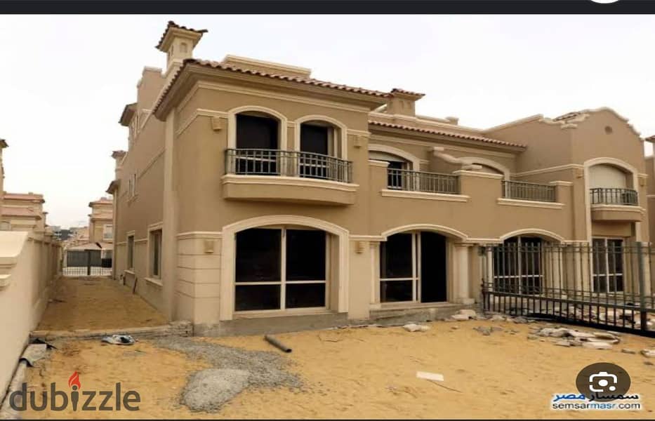 Twin house for sale with immediate delivery in El Patio Oro Compound 12