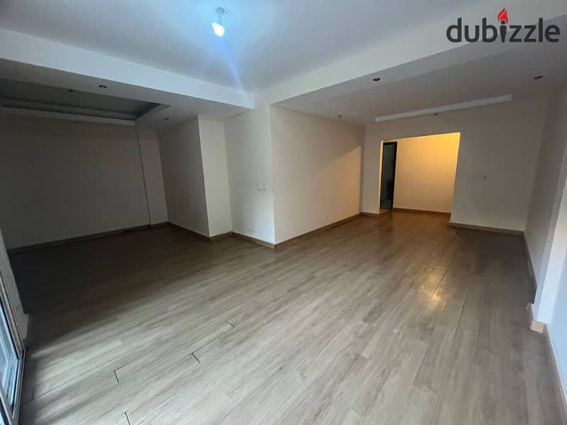 garden apartment For rent with a kitchen 134m The Address Compound, Sheikh Zayed, super deluxe 0