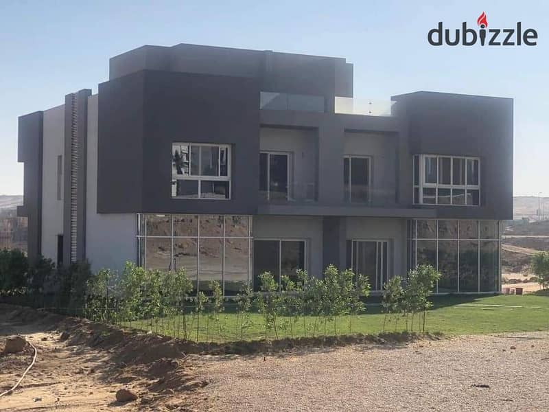 For sale, a 153-square-meter apartment on the ground floor with a 122-square-meter garden, Etapa Compound, Sheikh Zayed, immediate delivery, 13