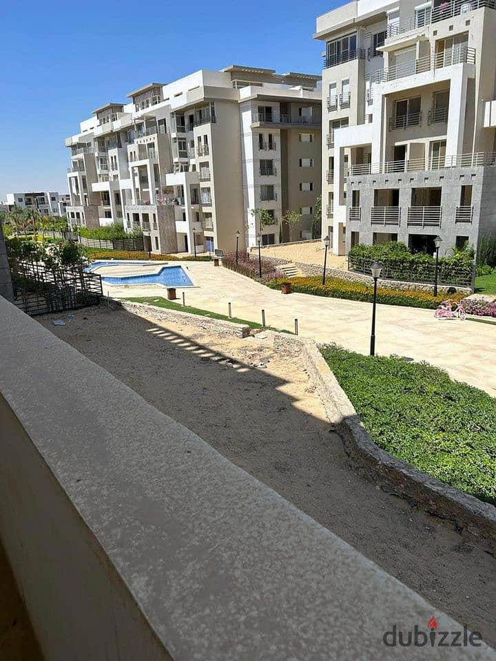 For sale studio 82 m + garden 56 m in Hyde Park near La Vista and minutes from Ain Sokhna Road 3