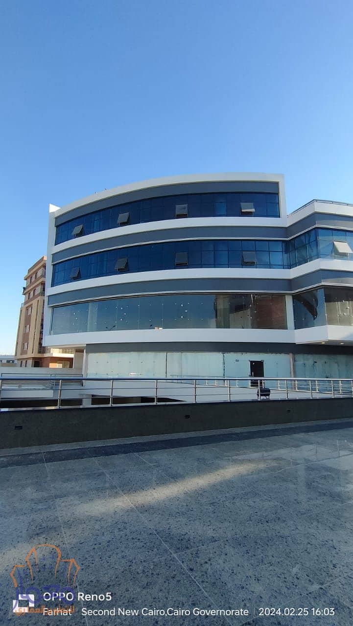 shop for rent 65m first floor clove mall el koronfel new cairo 6