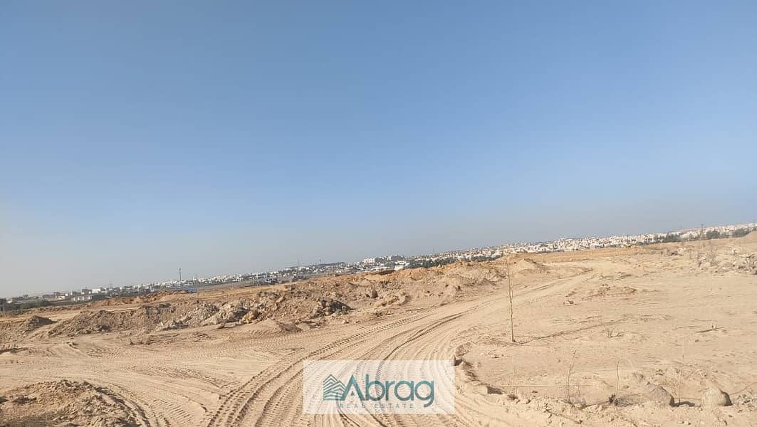 For sale, 245 sqm villa, Town House, West End Compound, Sheikh Zayed, installments over 7 years 6