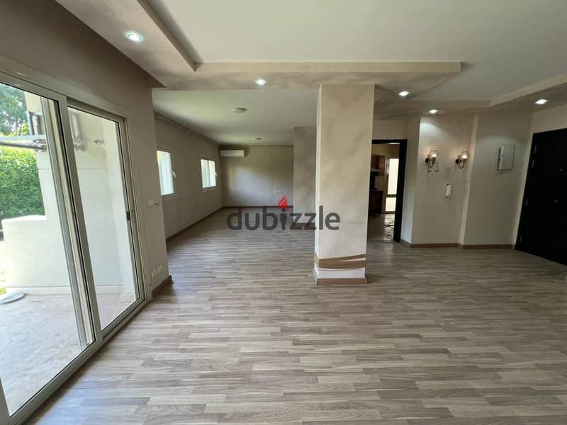 aparrment for rent 202m +300m garden the address sheikh zayed include kitchen and acs 6