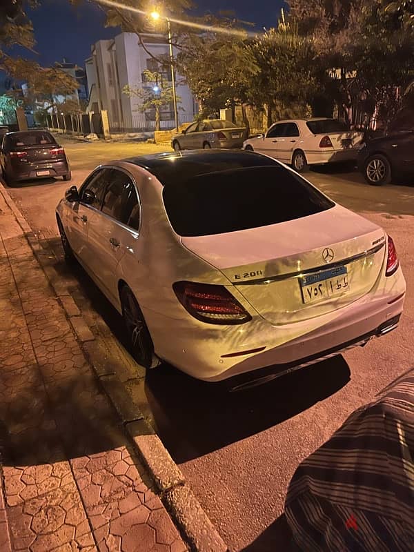 Mercedes-Benz E200 2019 Amg tech fully loaded 2