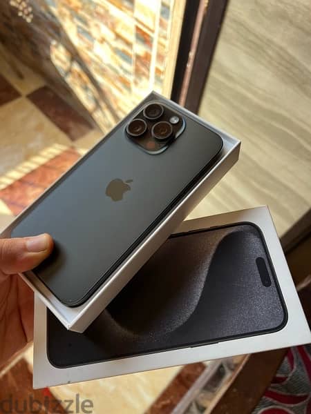 iphone 15pro max256g ||ايفون١٥برو ماكس٢٥٦جيجا 1