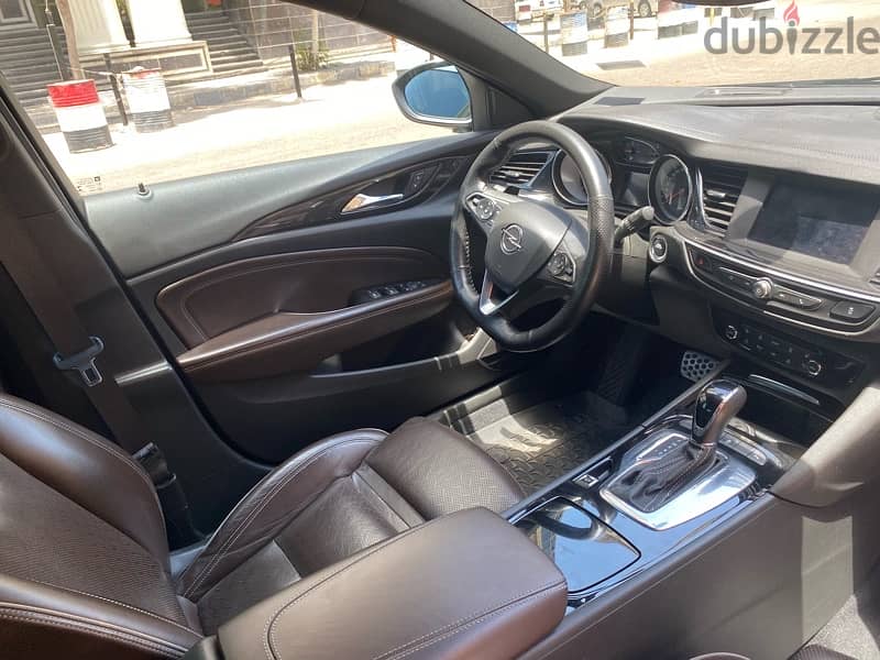 Opel Insignia 2019 4