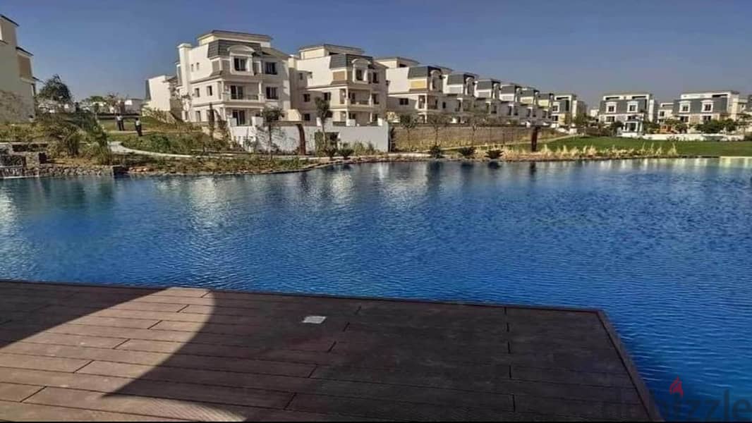 تاون هاوس ريسيل205م مرحلة lake side بسعر لقطة في ماونتن فيو تشل اوت 0