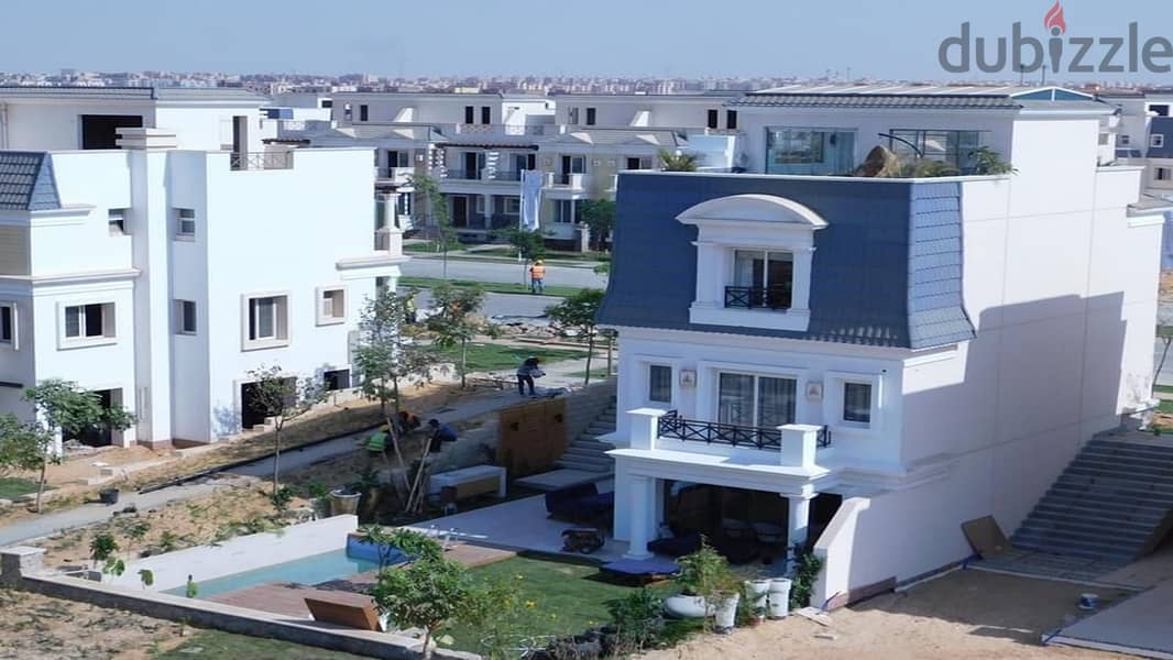 تاون هاوس ريسيل205م مرحلة lake side بسعر لقطة في ماونتن فيو تشل اوت 18