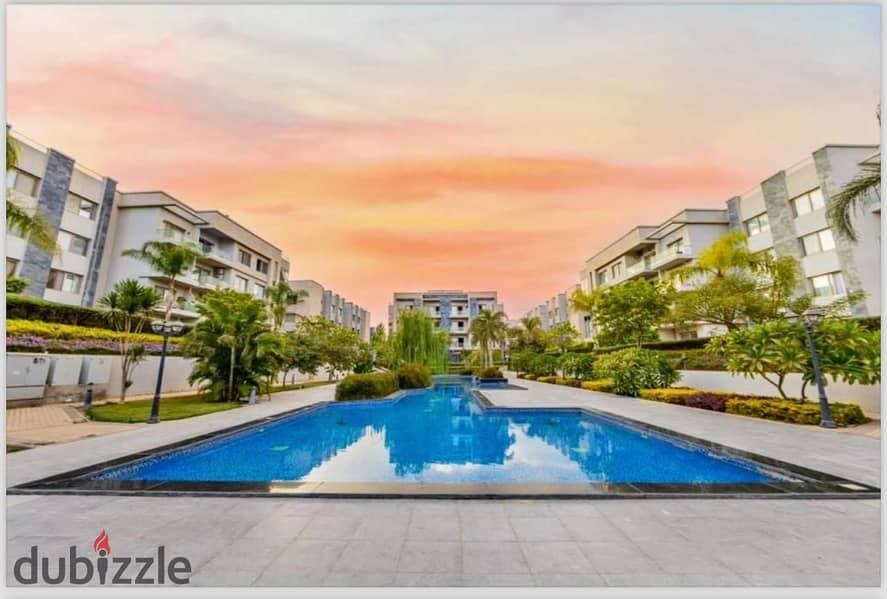 Apartment for sale with immediate receipt at less than market price in Galleria Moon Valley, Fifth Settlement, prime location, with the lowest dp 10