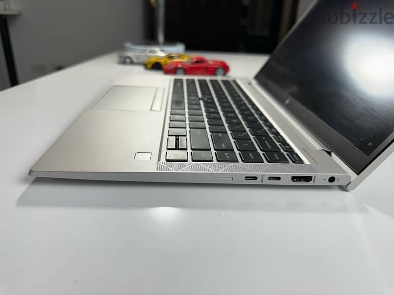 اللاب الغني عن التعريف HP Elitebook 845 G7 7