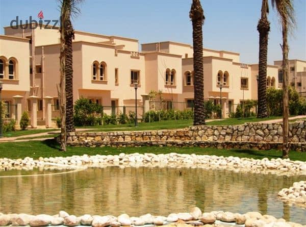 For sale, a twin house, 303 m, in Greens Compound, Sheikh Zayed, on the lake, immediate delivery, Sheikh Zayed 10