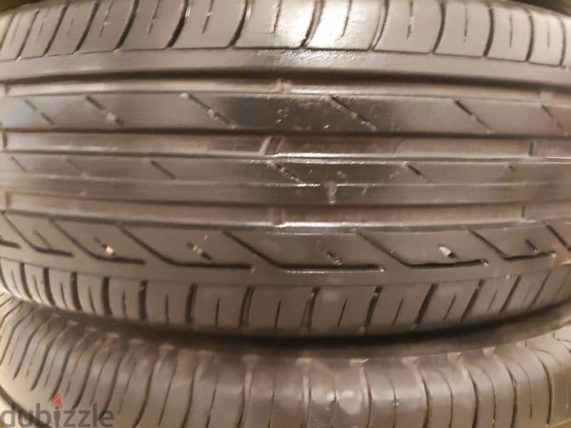 كاوتش بريدج ستون ( ياباني ) مستعمل ماشي اقل من  25 الف كيلو 185/65r15 4