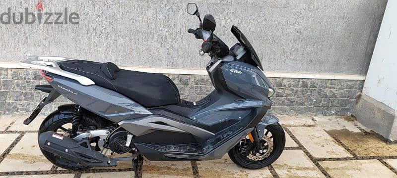 اسكوتر كيواي فيستا 200cc 3