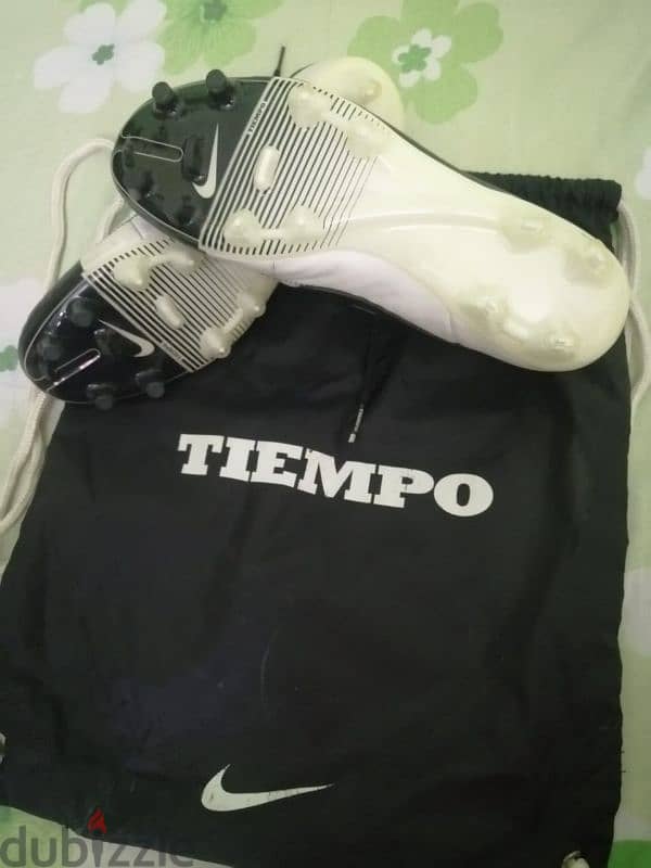 nike . tiempo legend 1