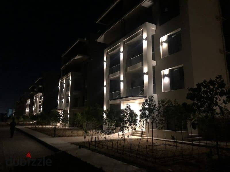 Apartment For Sale, ready to move, Fully Finished In The Address East Compound, With a Prime Location Next to AUC University 7