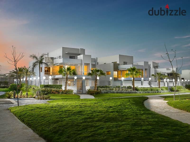 Move immediately into your dream villa with an area of 756 sqm, available with an installment plan. Located in a prime location in front of Galleria, 7