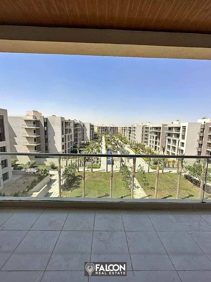 apartment 121m , garden 80m , ready to move in the address east , fully finished 5