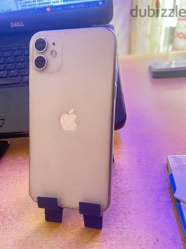 كسر زيرو iPhone11 ١٢٨جيجا 4