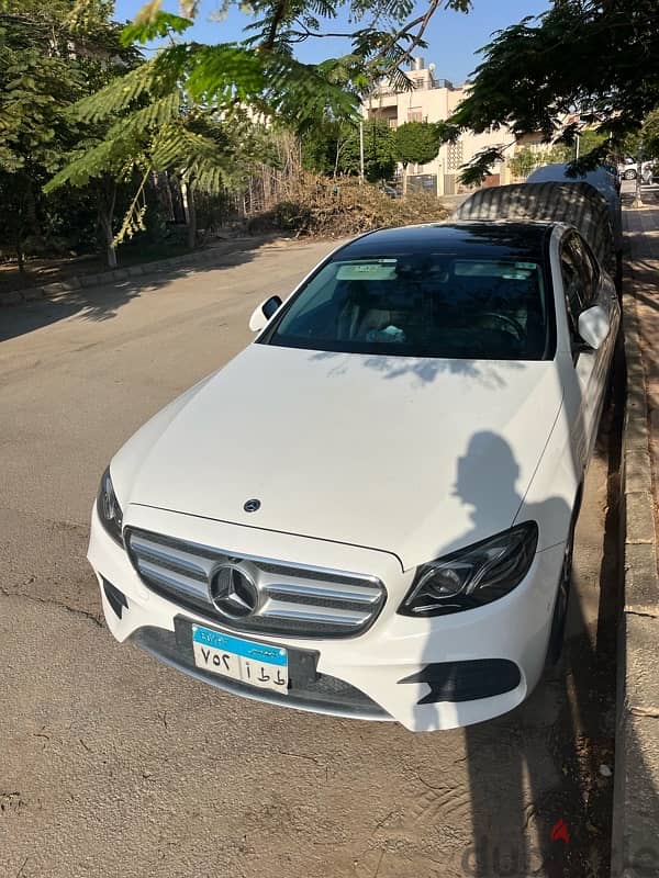 Mercedes-Benz E200 2019 Amg tech fully loaded 10