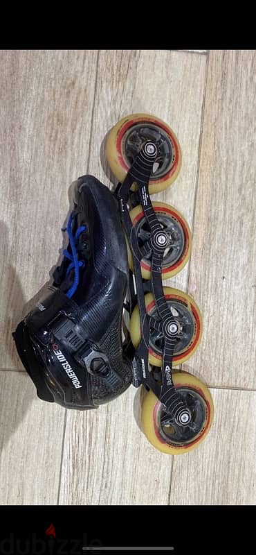 roller skates with helmet & gloves 3