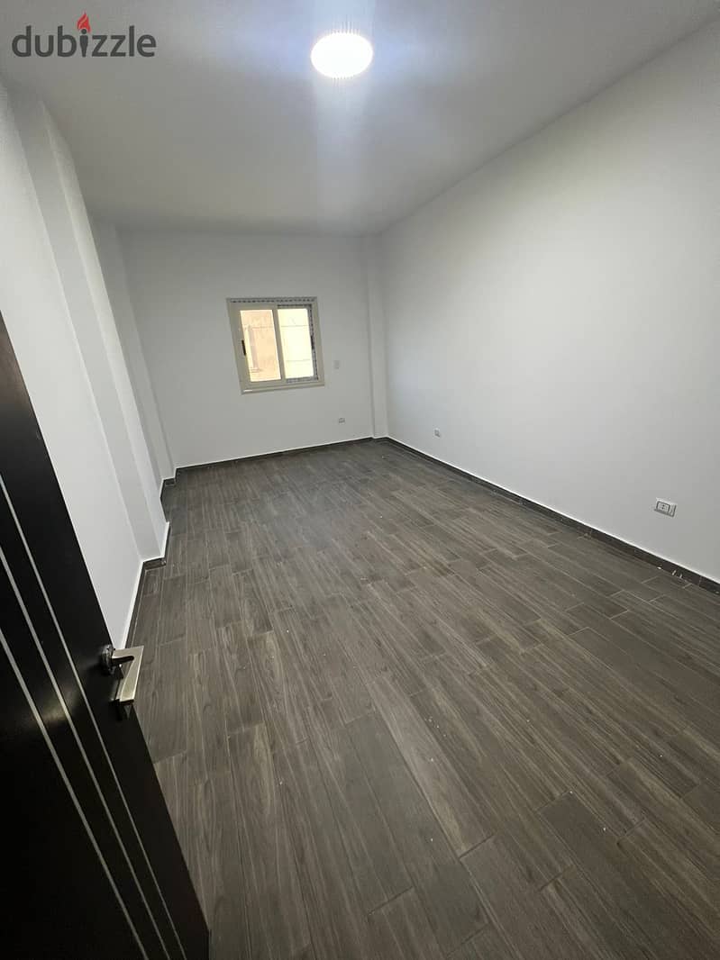 Apartment for rent in the administrative compound, south of the academy 6