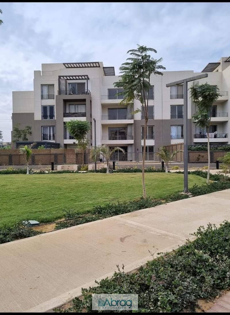 Apartment for sale, ground floor, with garden, in Palm Parks Palm Hills Compound 1