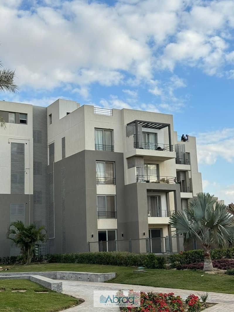 Apartment for sale, ground floor, with garden, in Palm Parks Palm Hills Compound 7