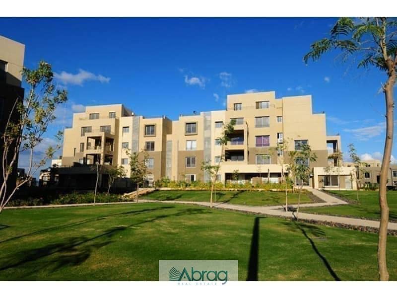 Apartment for sale, ground floor, with garden, in Palm Parks Palm Hills Compound 8