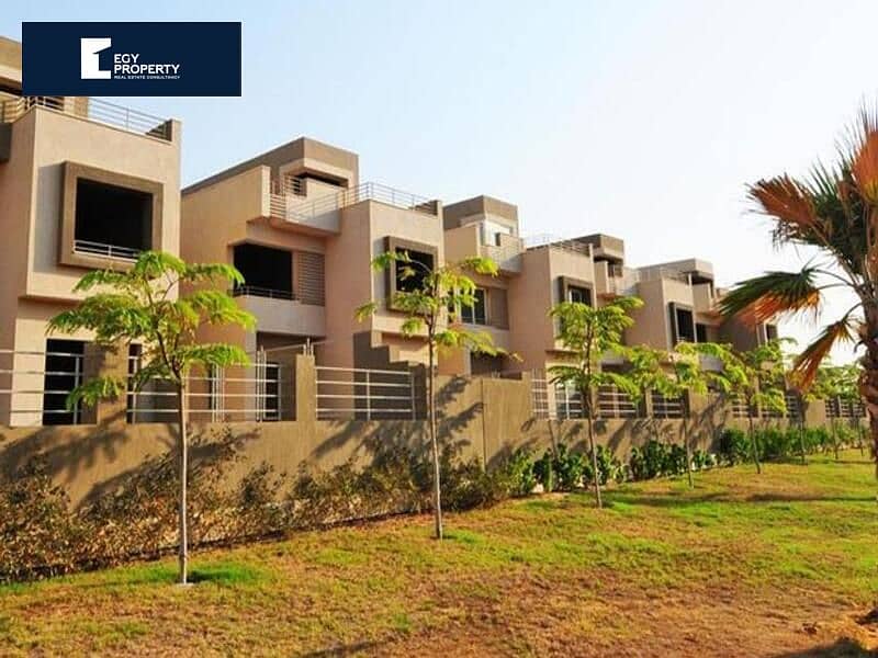 For sale, villa 200m with open view in Palm Hills  new cairo - installments over the longest payment period 3