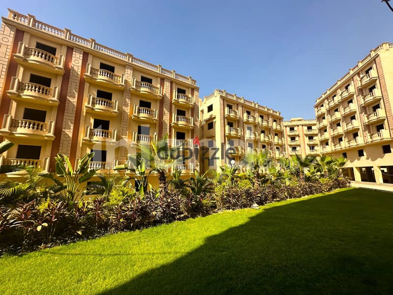 Apartment with immediate receipt in the Fifth Settlement, cash and installments, in a compound 4