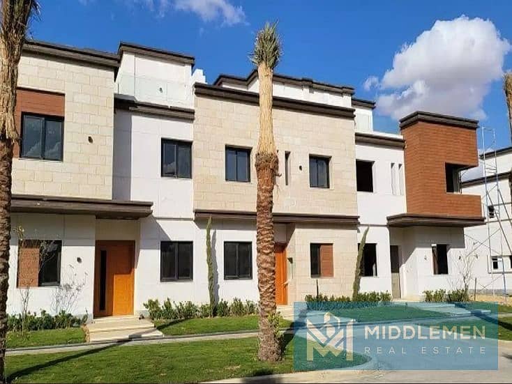 town house middle 225m delivered 2024 open view in azzar 2 new cairo 3