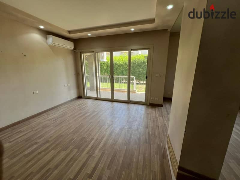 Apartment for rent, ground floor, 202 m, with a 300 m garden, The Address Compound, Sheikh Zayed, kitchen and air conditioners 2