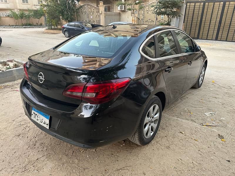 Opel Astra 2019 6