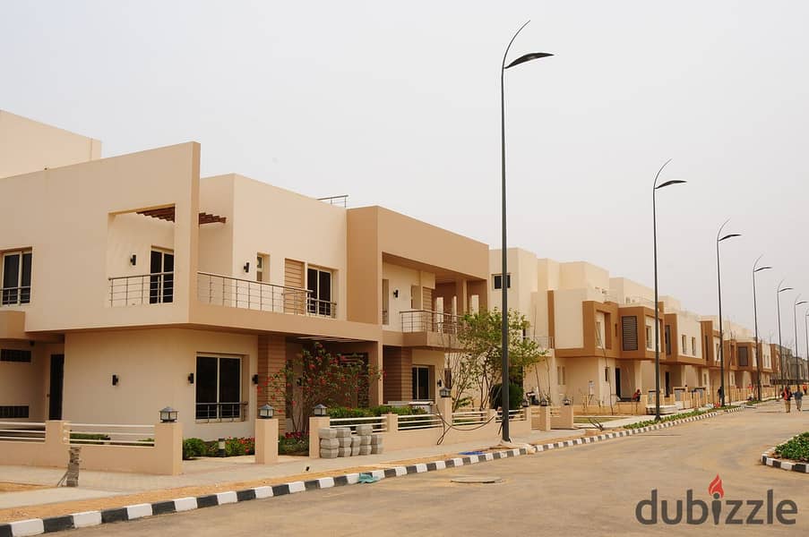 For sale, a townhouse of 283 m, Grand Heights Compound, fully finished 9