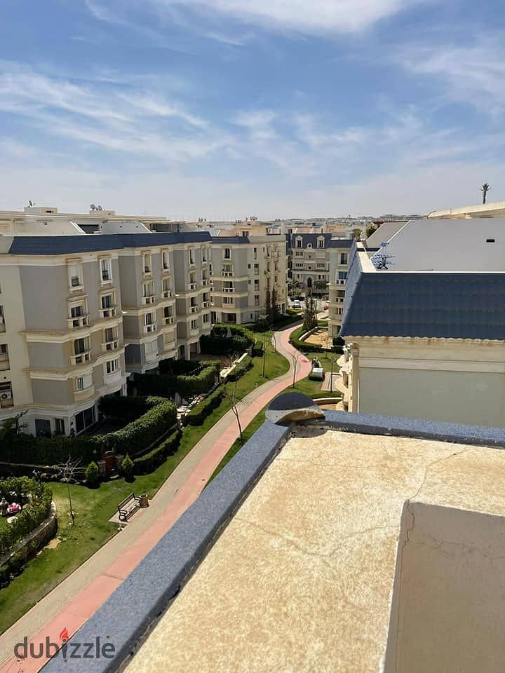 For sale, a two-bedroom apartment + garden, 42 m, in Hyde Park, near Ain Sokhna Road and La Vista Compound 6