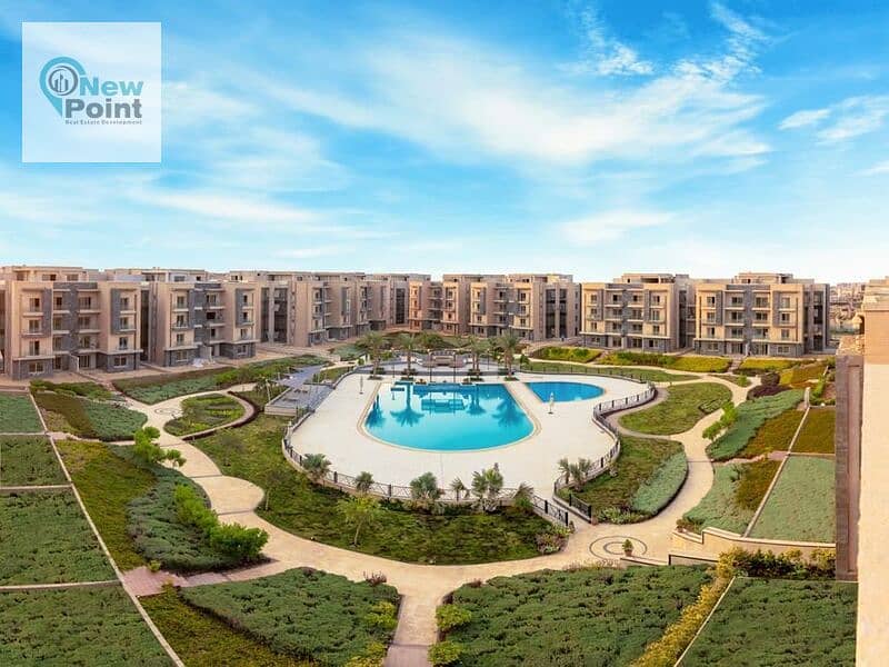 Apartment with garden, immediate delivery, fully finished, in Gold Square, Galleria Compound 5