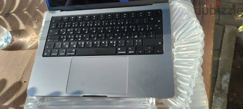 Mac book M1 Pro 14 inch 9