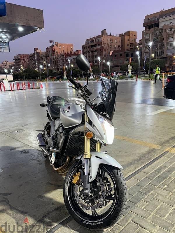 هورنيت 2008honda hornet 2008   600cc 2