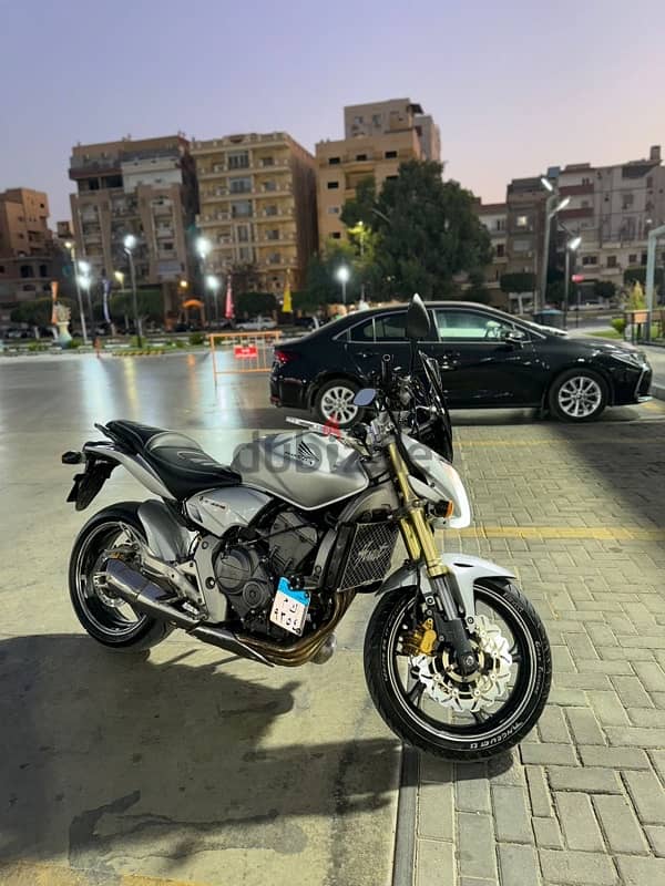 هورنيت 2008honda hornet 2008   600cc 6