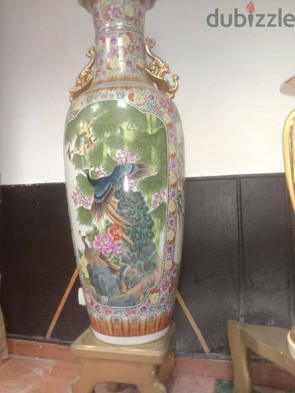 three ceramic vases in an excellent condition 1