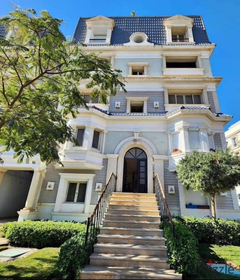 Penthouse for sale in Mountain View Hyde Park 190 m2 Best price in the market 10.5 Million perfectly located in Fifth Settlement in the golden square 5