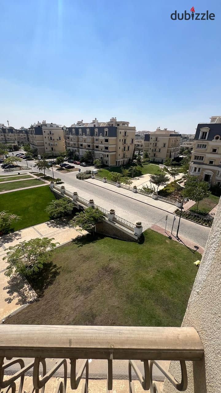 Penthouse for sale in Mountain View Hyde Park 190 m2 Best price in the market 10.5 Million perfectly located in Fifth Settlement in the golden square 12